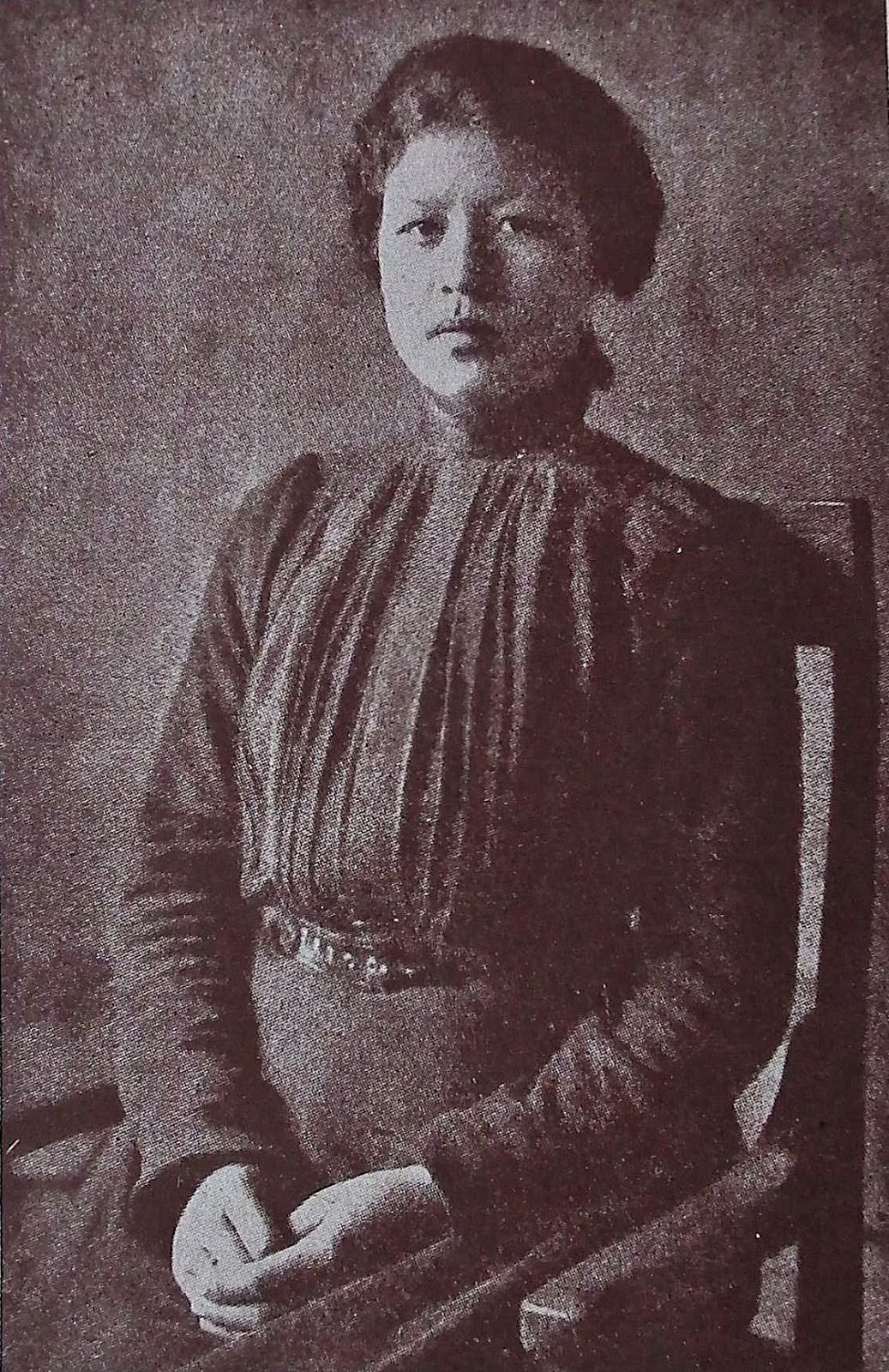 #8 Stockbridge tribe woman.