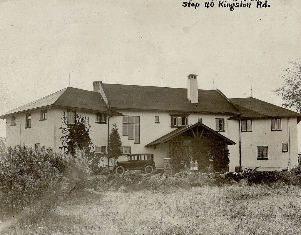 #28 The Bichford stop 40 Kingston Rd, 1899.