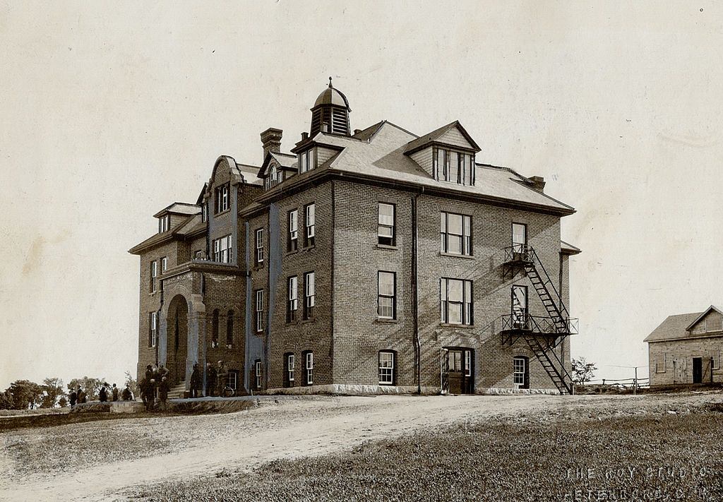 #32 House of Refuge in Peterborough, 1890s.