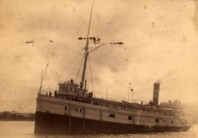#42 Monarch, Goderich Harbour, Ontario, 1880s.