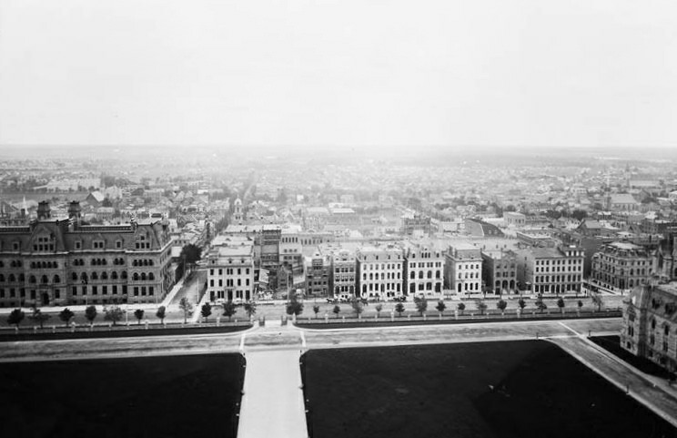 #49 View from the Victoria Tower of the old Parliament in 1889