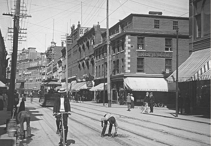#80 Construction of the Alexandra Bridge, 1898-1900
