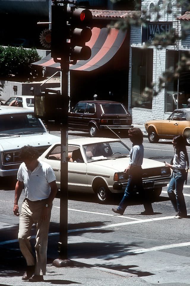 #23 Hearst at Euclid, Berkeley, June 1981