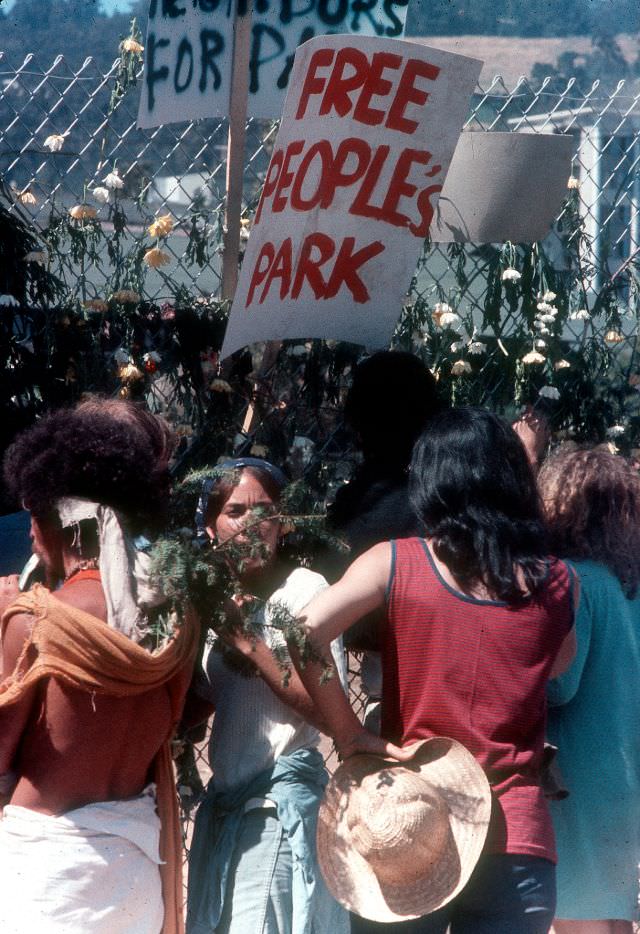#25 Telegraph Ave., Berkeley, August 1969