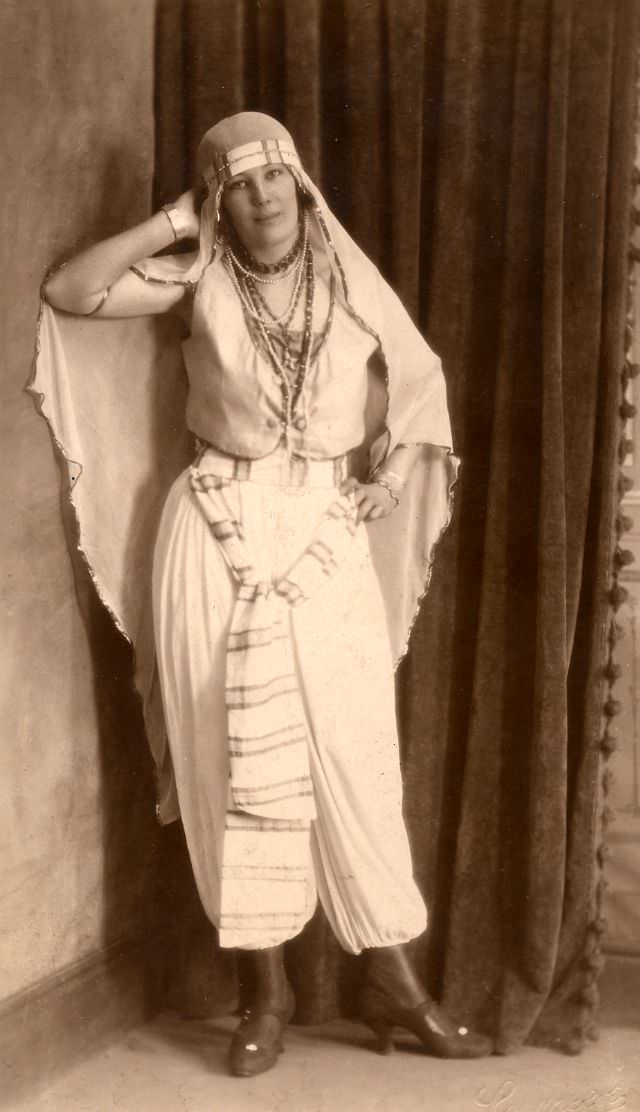 #22 Interpretation of an Arab lady