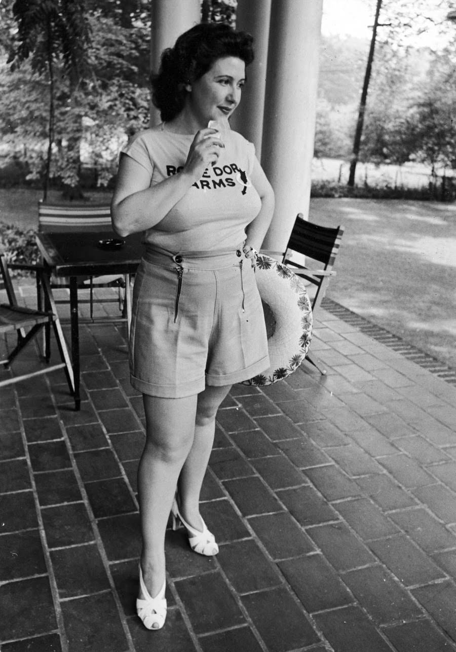 Typical “milk farmer”: Mrs. Remer of Kansas City who sneaked fried chicken until caught.