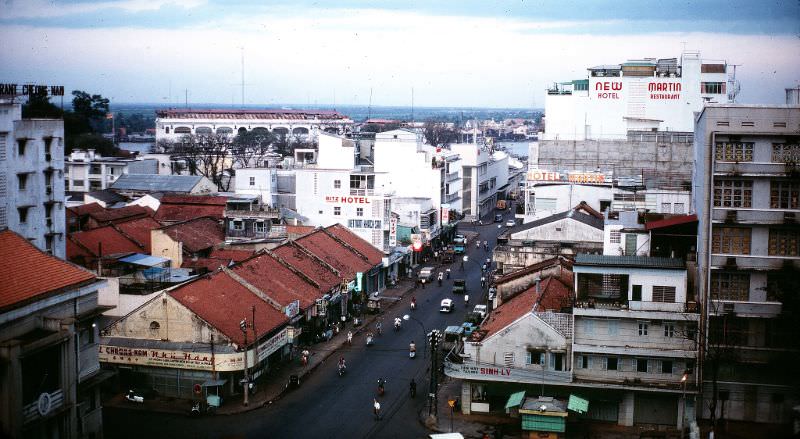#47 Saigon from hotel balcony, 1968