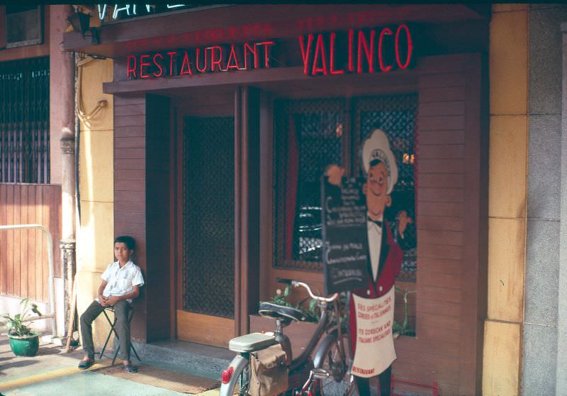#57 Restaurant Valinco in Saigon, 1968