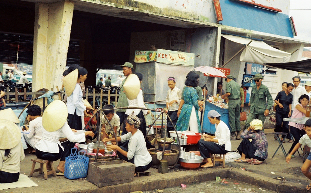 #72 Outside a market in Vietnam, 1967
