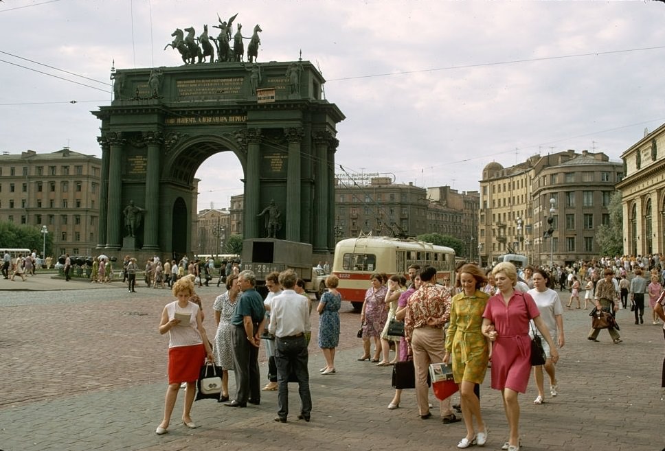 #11 Narva’s Arch, Leningrad, 1972.
