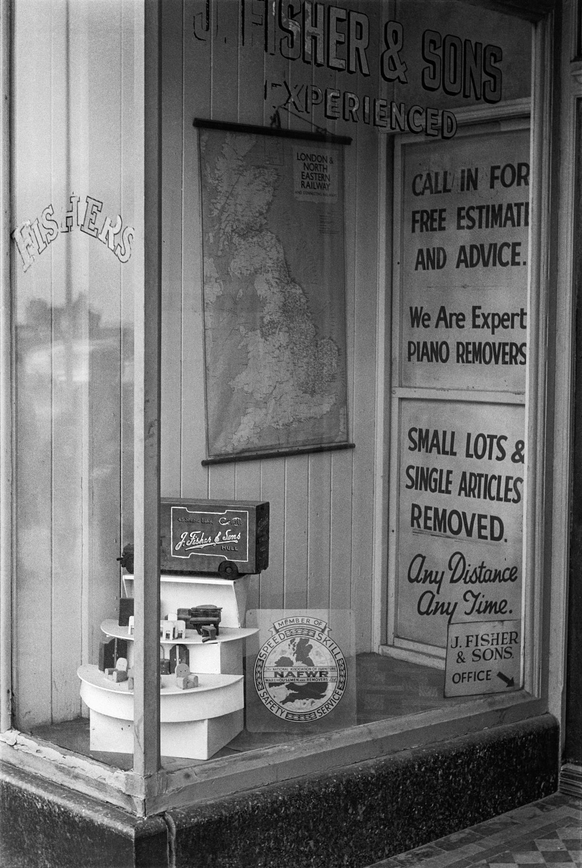 #12 J Fisher & Sons, Removals, Springbank, 1979