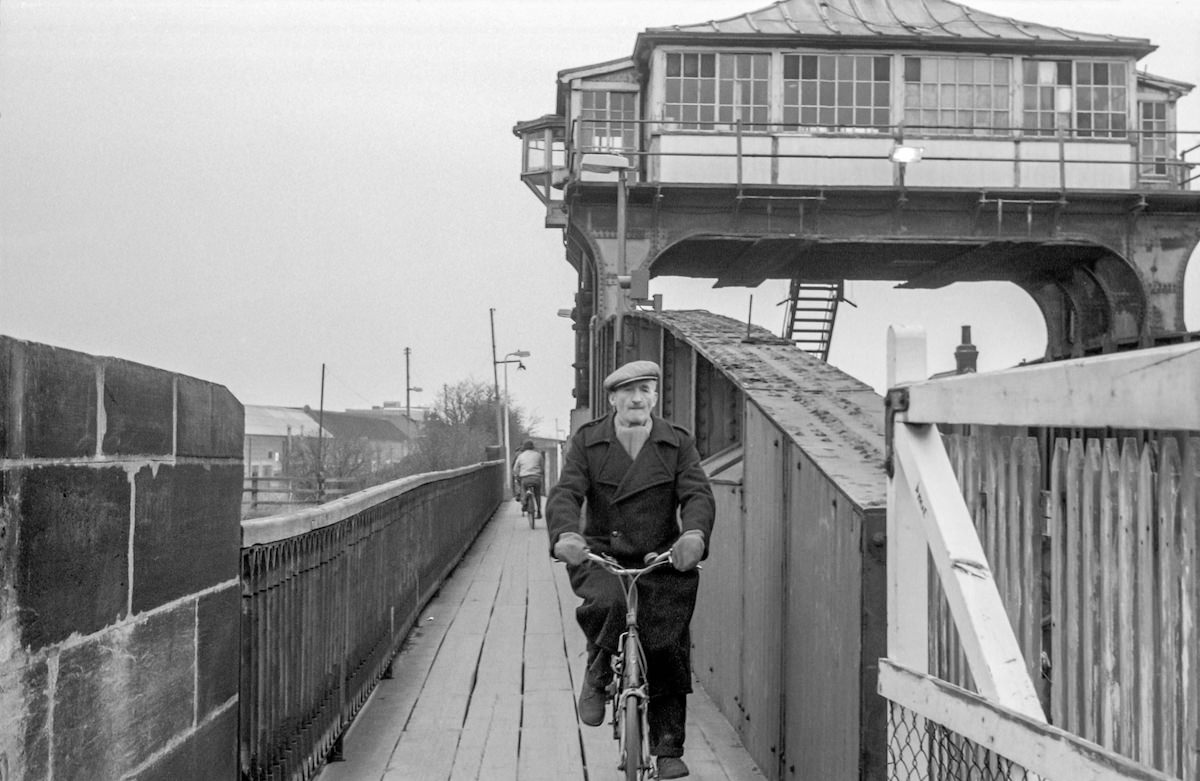 #20 Wilmington Bridge, Hull, 1980