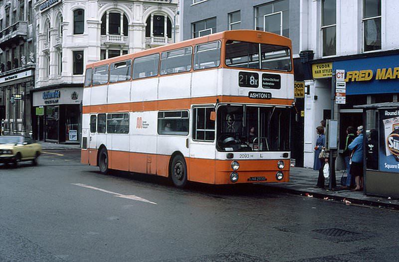 #44 218x bus to Ashton, Piccadilly, 1981