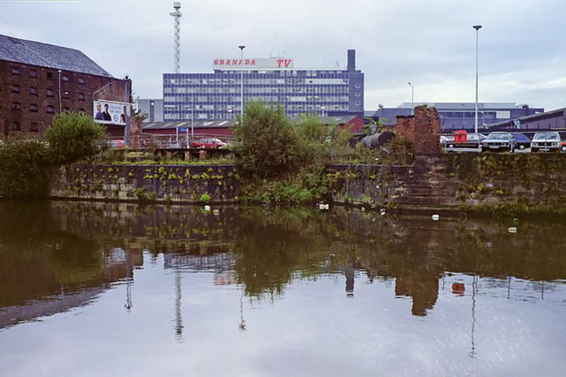 #43 Manchester and Salford Junction Canal, 1990.