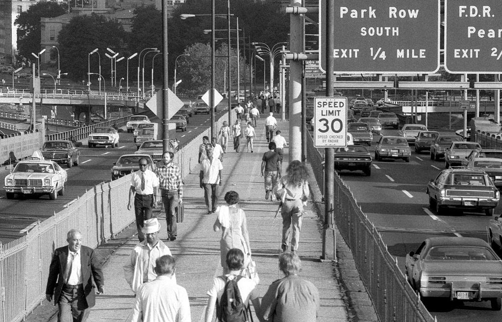 #18 Blackout Power Failure, people walk across from Brooklyn Bridge, 1977.