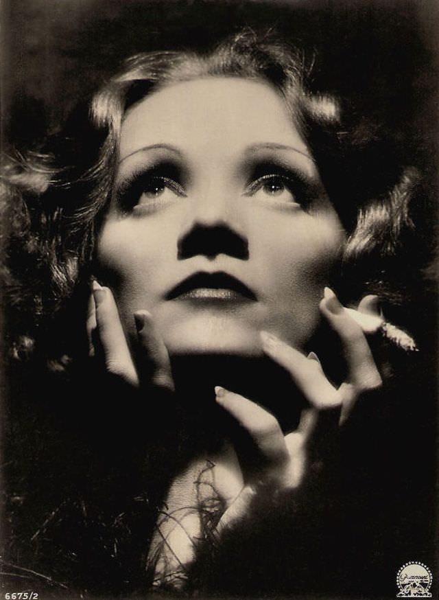 #8 Marlene Dietrich