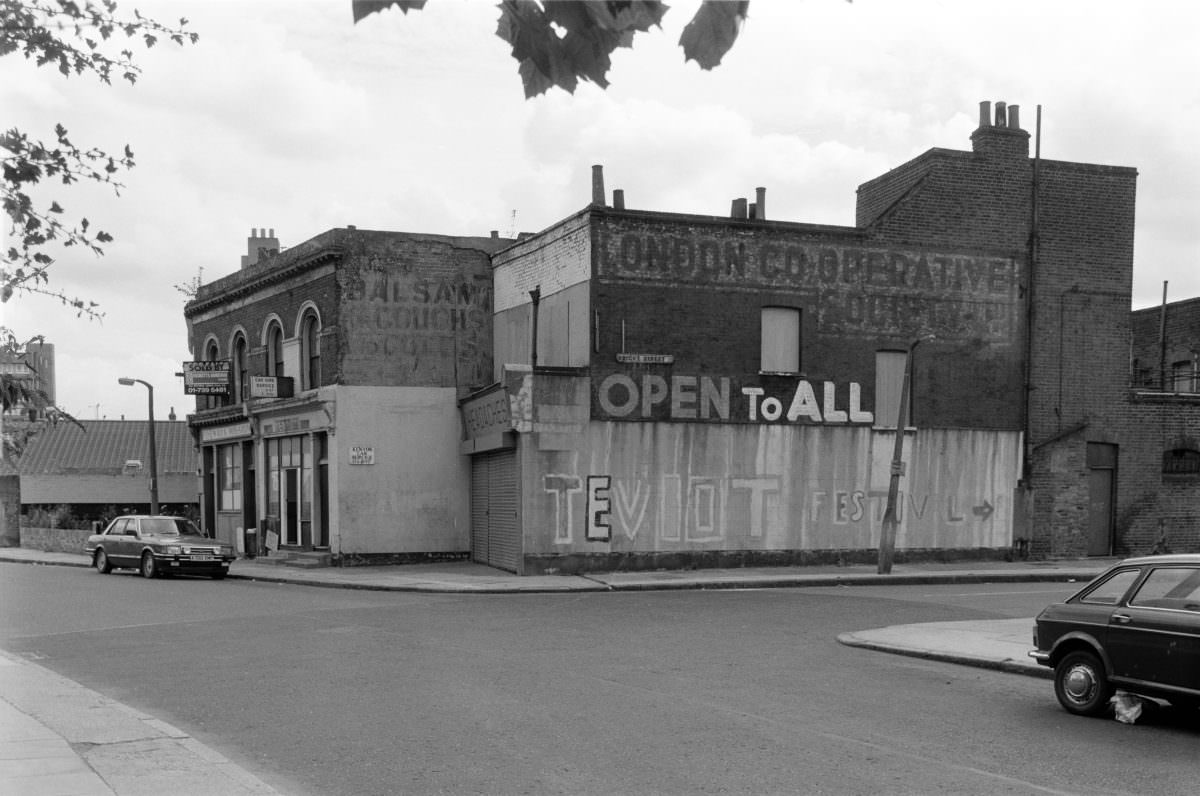 #29 St Leonard’s Rd, Bright St, Poplar, Tower Hamlets, 1988