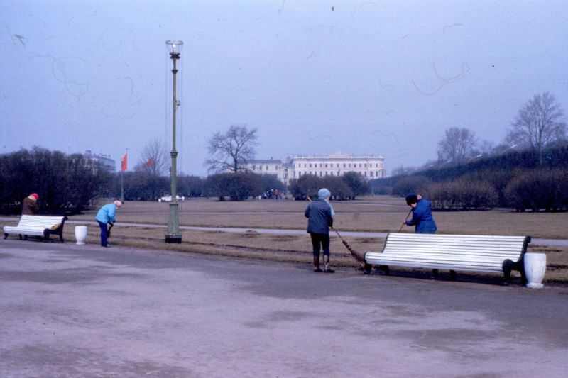 #41 Leningrad Field of Mars, April 1977