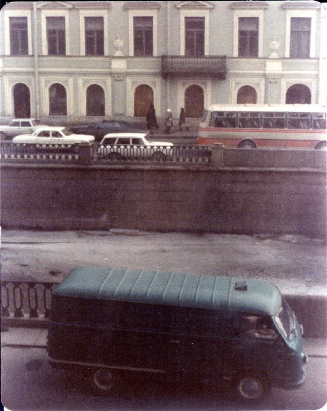 #18 Near Nevsky Prospekt, Leningrad, 1976