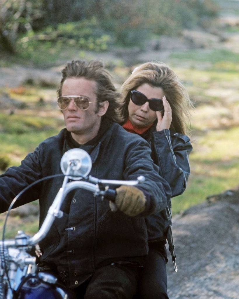Nancy Sinatra, with Peter Ronda in the movie ‘The Wild Angels’, 1966.