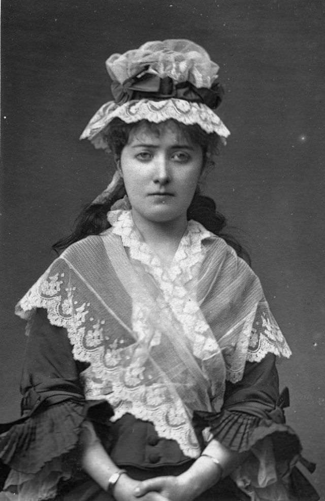 #24 Mrs. Clara Marion Jessie Rousby, née Dowse, 1876
