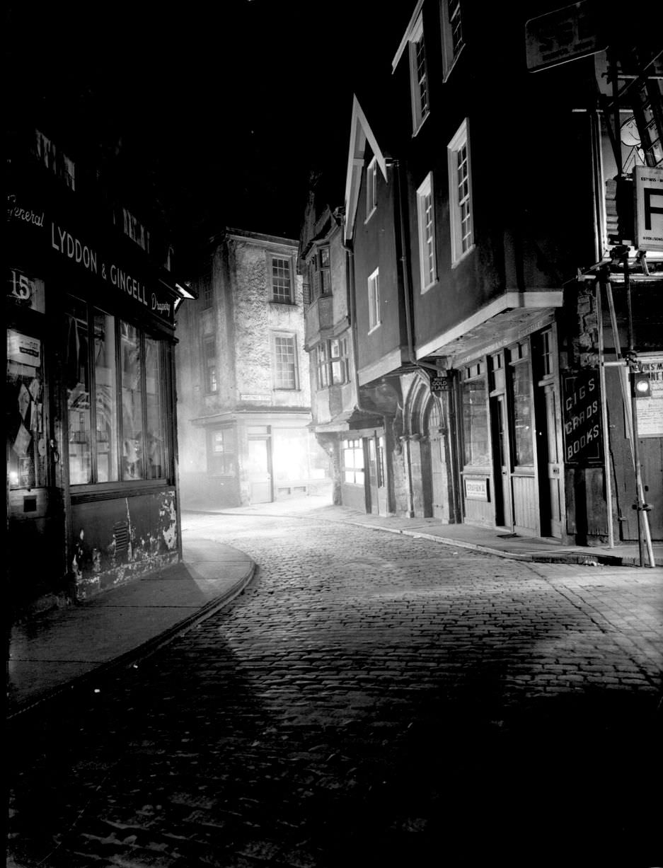 #11 Christmas Steps 1961