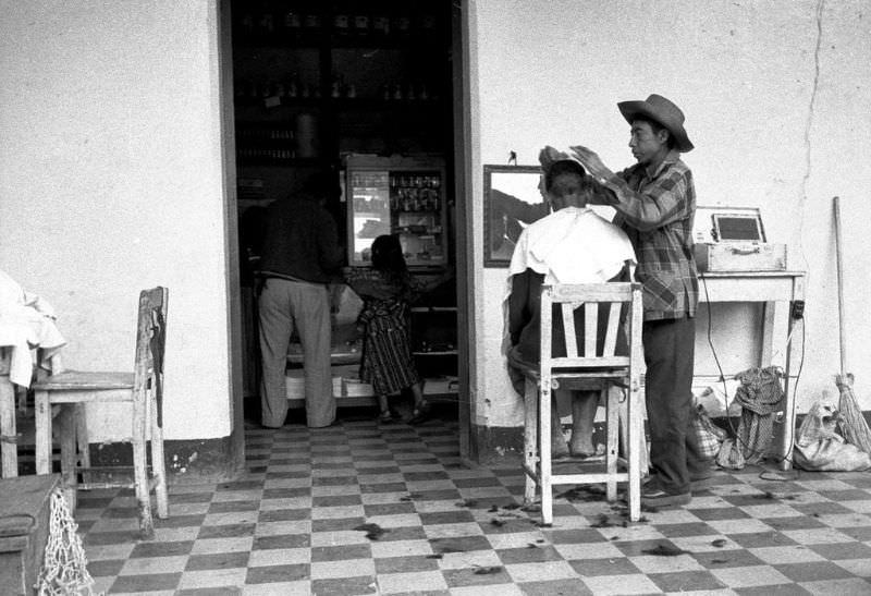 #13 Chichicastenango, 1982