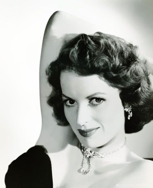#20 Maureen O’Hara, 1956