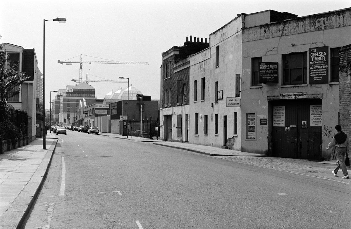 #41 Lots Road, Chelsea, Kensington and Chelsea, 1988