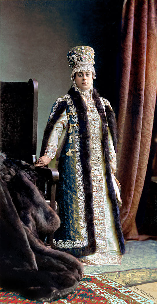 Countess Orlow-Davydow, nee Zographo (Boyar’s wife of the 17th century)