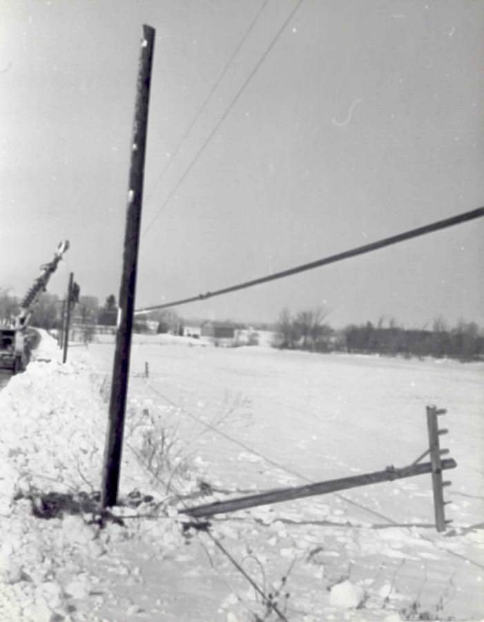 #33 On Friday morning, January 27, state and city officials still had major problems.