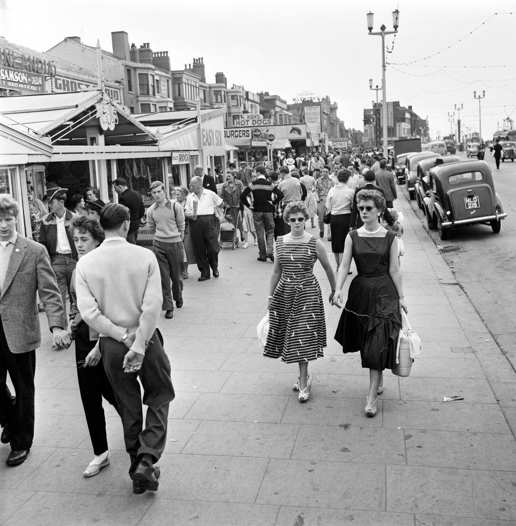 #60 Holidaymakers on the Golden Mile at Blackpool, 1957.