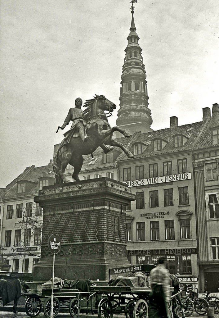 #4 Copenhagen in 1937