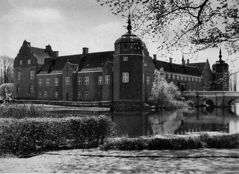 #42 Løvenborg, Vestsjælland