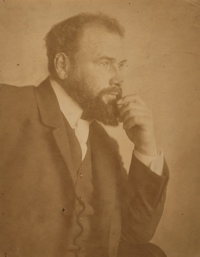 #1 Gustav Klimt, 1907