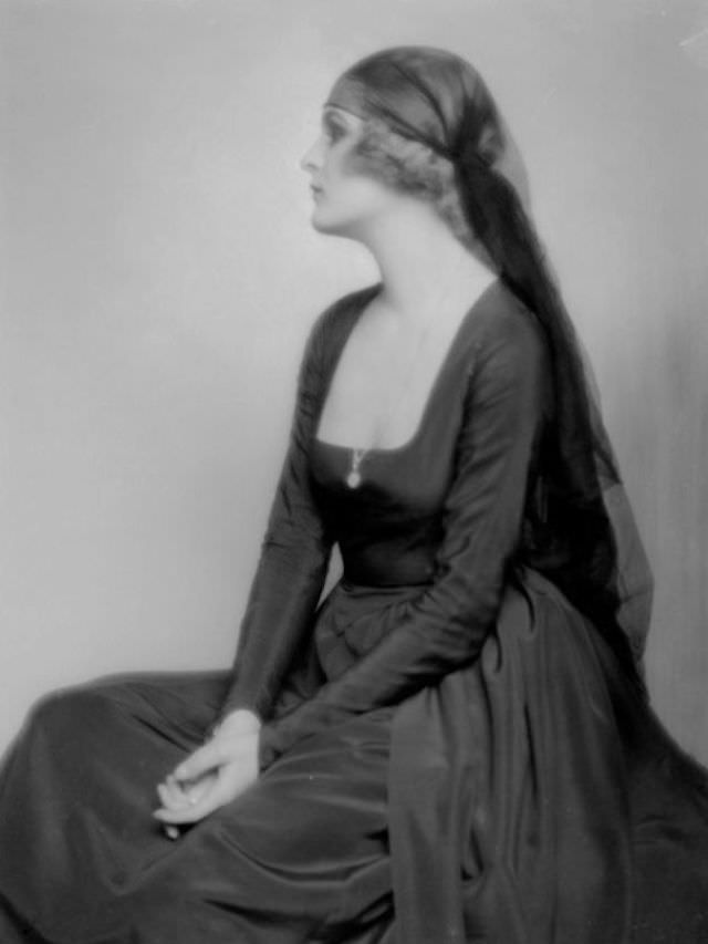 #14 Anita Berber, 1920