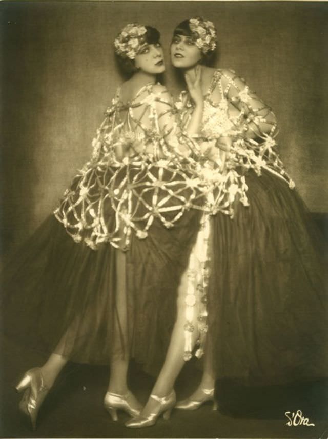#23 Sisters G, 1920s