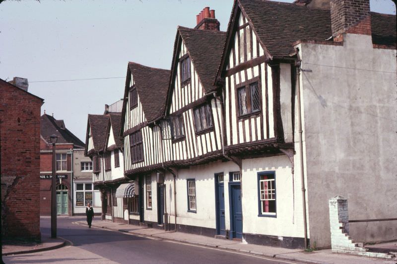 #22 Silent Street looking south towards St Nicholas St at the row of half timbered buildings on the north side