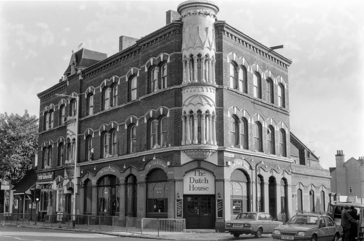 #20 The Dutch House, High Rd, Crowland Rd, South Tottenham, Haringey, 1989