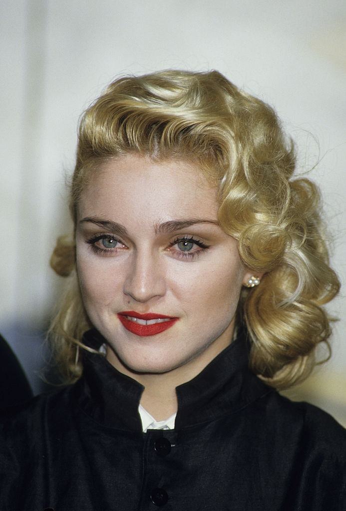 #63 Madonna holds a press Conference with former Beatle George Harrison for their film ‘Shanghai Surprise’, 1986.
