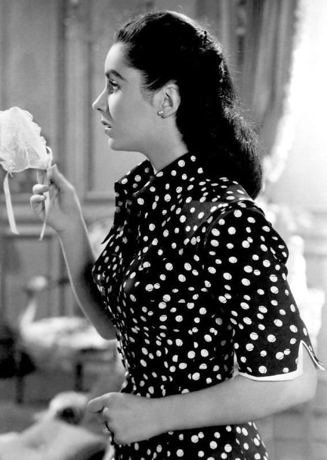 16-Year-Old Elizabeth Taylor during the Filming of ‘Julia Misbehaves’, 1948 Movies
