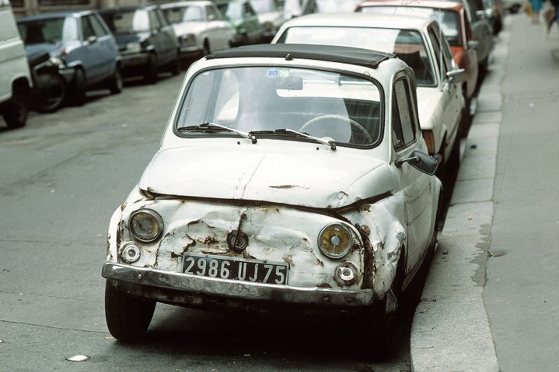 #36 Typical car in Paris in 1980