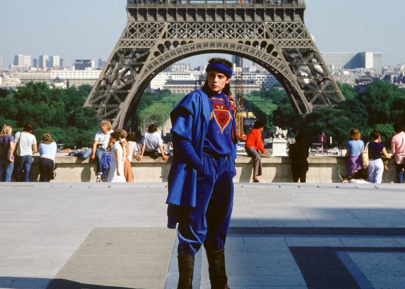 #6 Fashion model at the Eiffel Tower
