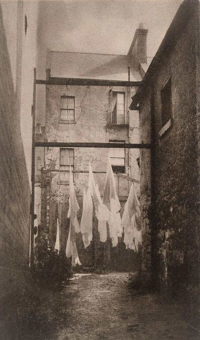 #27 Washing pattern, Woolloomooloo, circa 1910-15