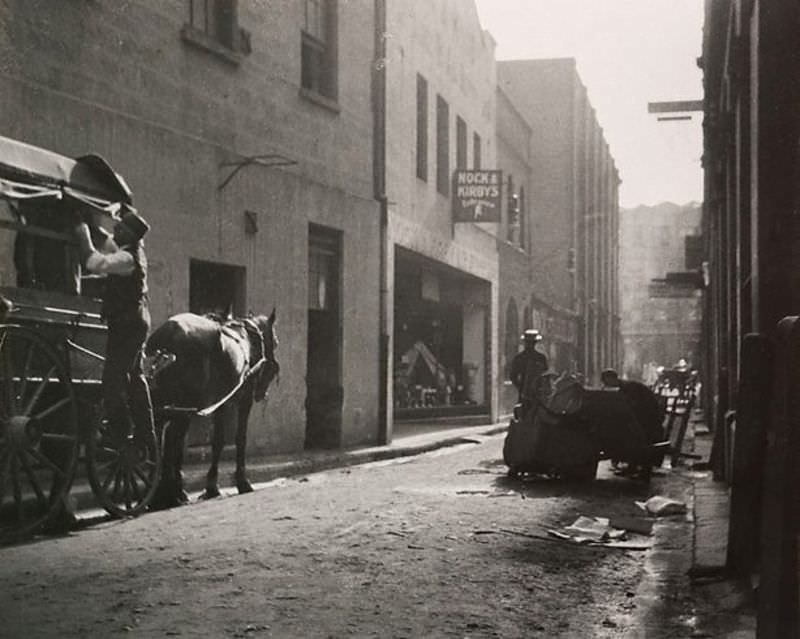 #29 A by-way to Pitt street, circa 1920s