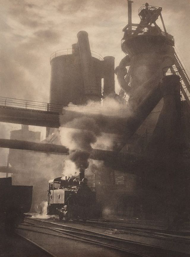 #43 Steam and sunshine, Newcastle BHP, 1934