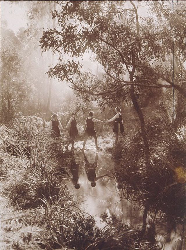 #45 34 The Crossing, Frensham School, Mittagong, 1934