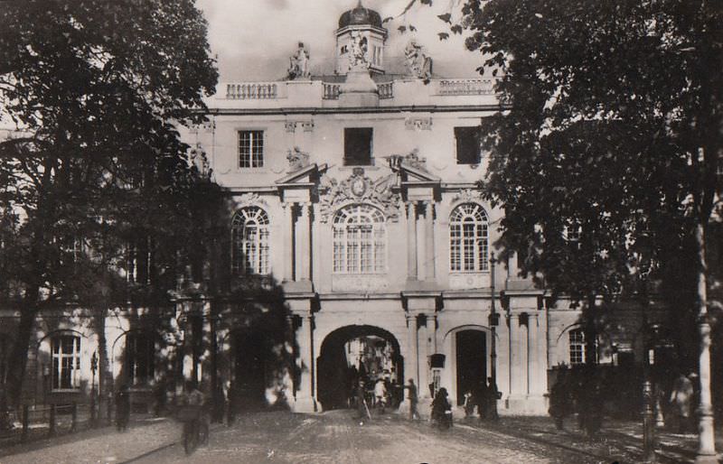 #6 Koblenzer Tor, August 1940