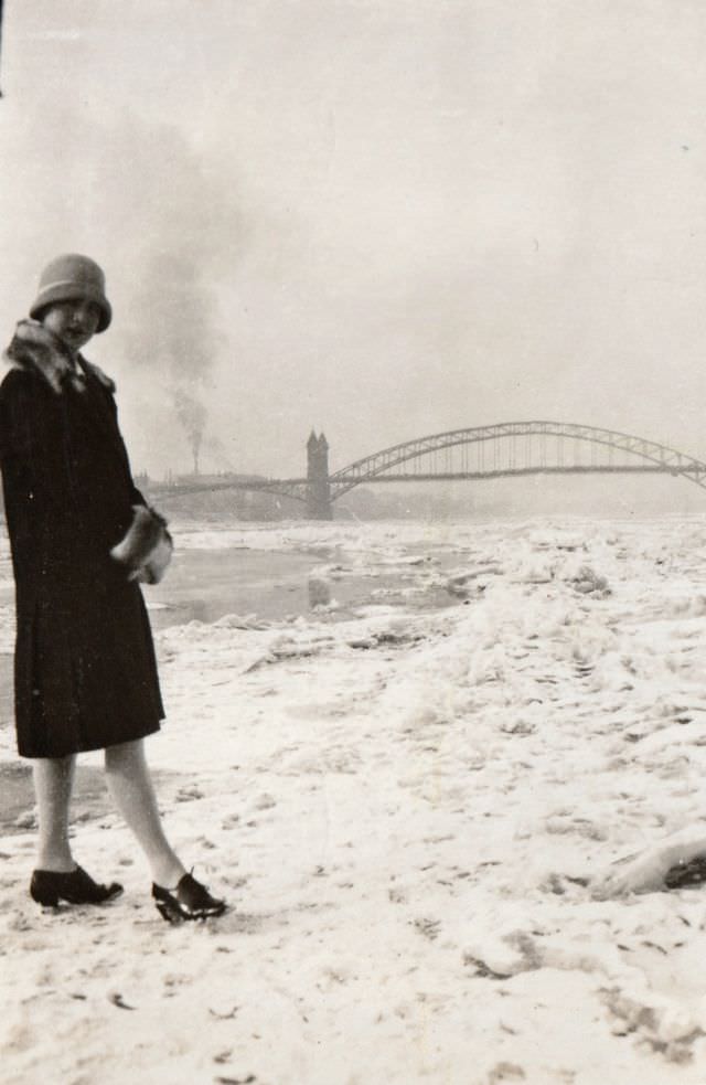 #12 The partly frozen waters of the Rhine and Bonn’s old Rhine Bridge, 1927