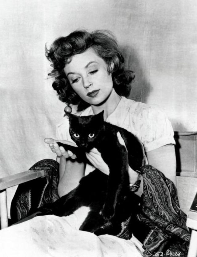 #25 Lilli Palmer